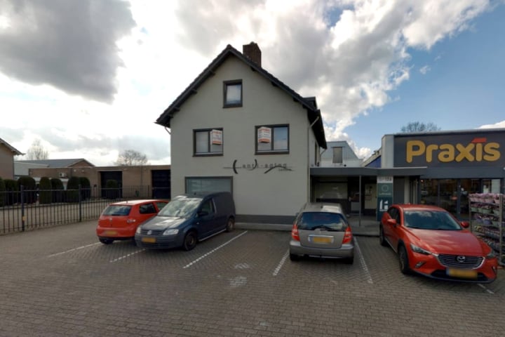 van Linschotenstraat 12-A, Valkenswaard