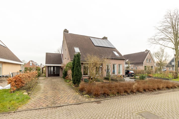 Foto 3 van Van Heemstrastrjitte 9