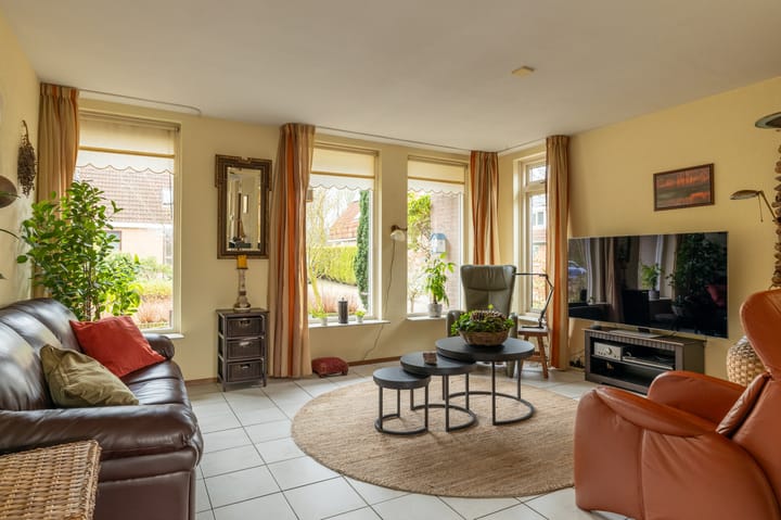 Foto 6 van Van Heemstrastrjitte 9