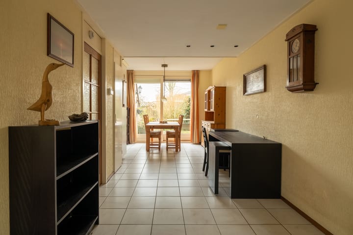 Foto 9 van Van Heemstrastrjitte 9