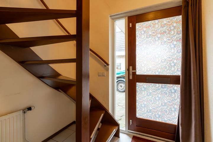 Foto 14 van Van Heemstrastrjitte 9