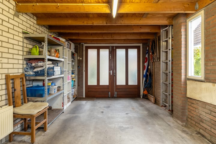 Foto 28 van Van Heemstrastrjitte 9