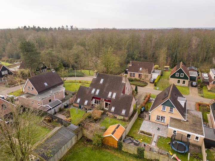 Foto 36 van Van Heemstrastrjitte 9