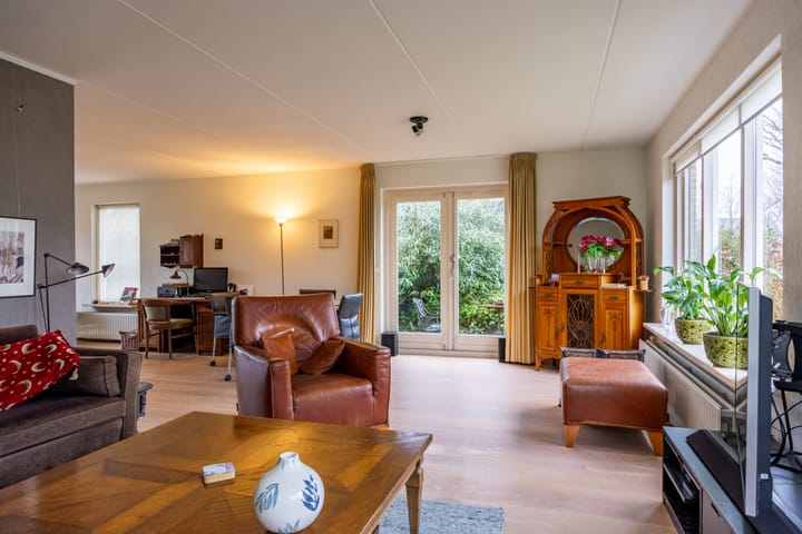 Foto 13 van Fluitekruid 32