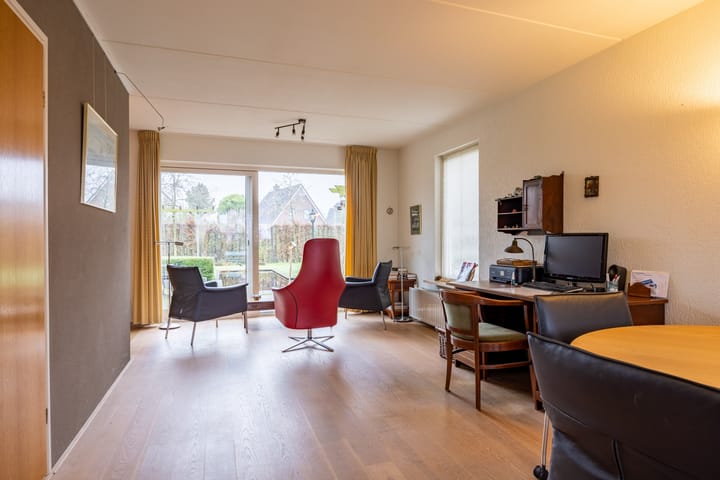 Foto 14 van Fluitekruid 32