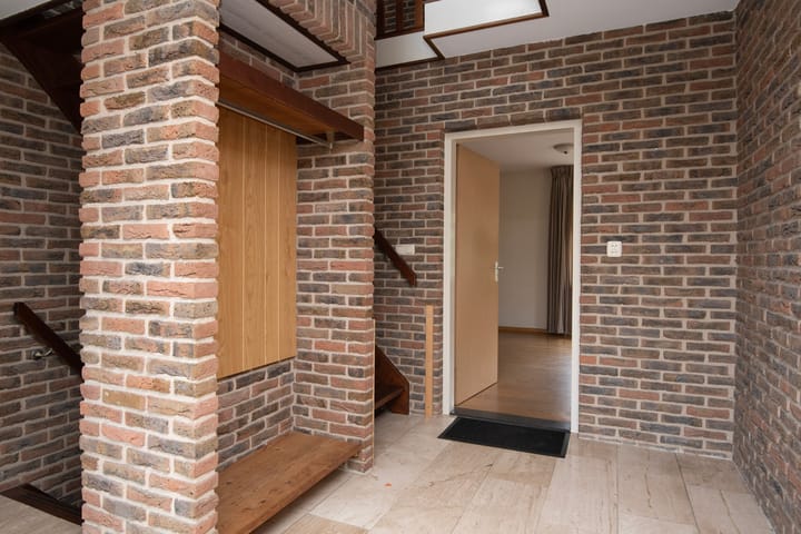 Foto 3 van Essenburgh 2-A