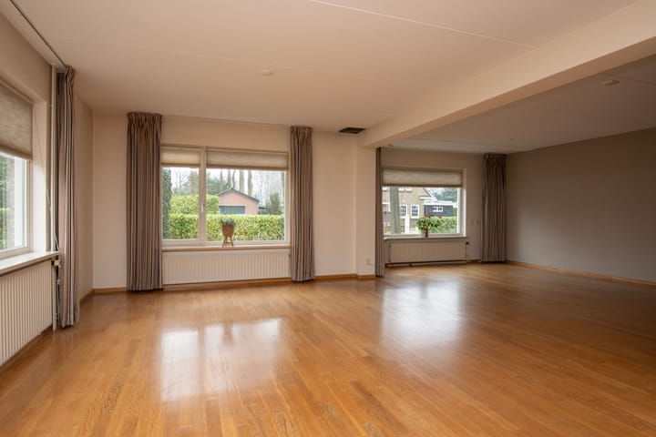 Foto 4 van Essenburgh 2-A