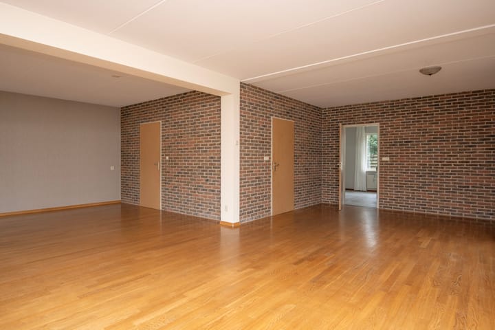 Foto 6 van Essenburgh 2-A