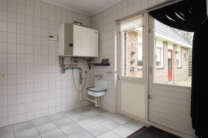 Foto 8 van Essenburgh 2-A