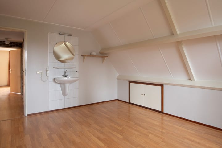 Foto 13 van Essenburgh 2-A