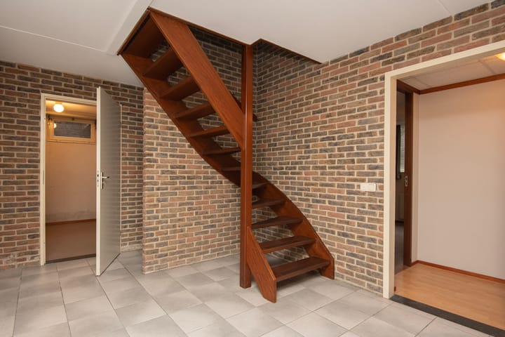 Foto 20 van Essenburgh 2-A