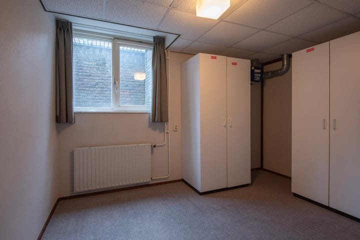 Foto 23 van Essenburgh 2-A