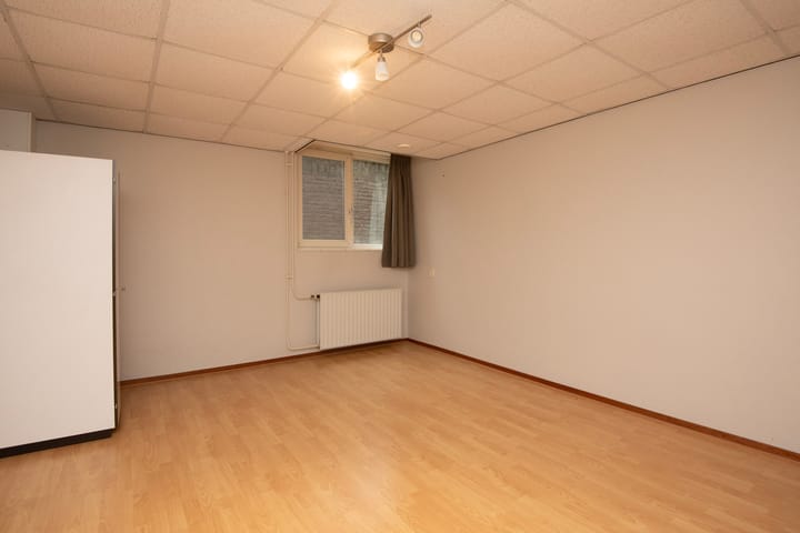 Foto 25 van Essenburgh 2-A