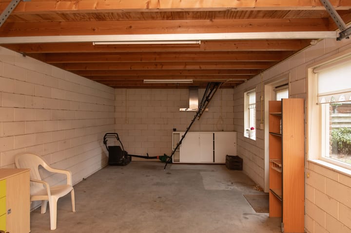 Foto 26 van Essenburgh 2-A