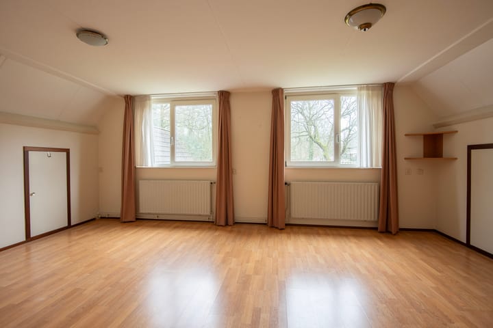 Foto 14 van Essenburgh 2-A