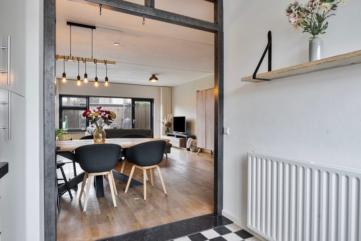 Foto 18 van Anna Paulownastraat 24