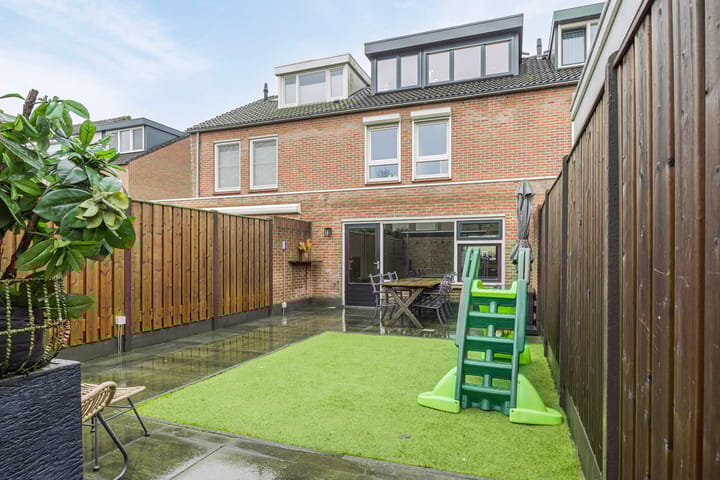 Foto 36 van Anna Paulownastraat 24