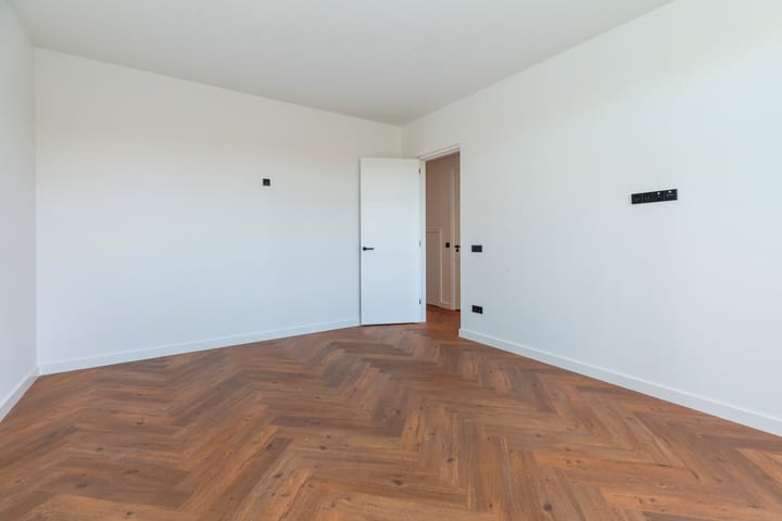 Foto 10 van Spoorsingel 59-B01