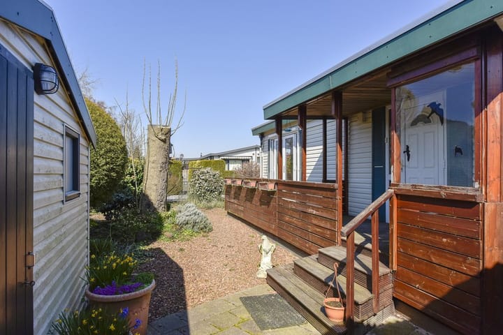 Foto 11 van Hoofdweg 98-R158