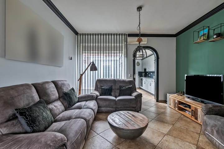 Foto 5 van Palmboomstraat 1