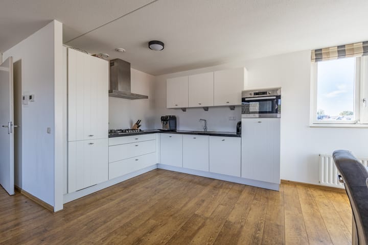 Foto 5 van Kazerneplein 7