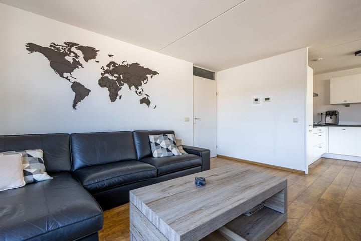 Foto 7 van Kazerneplein 7