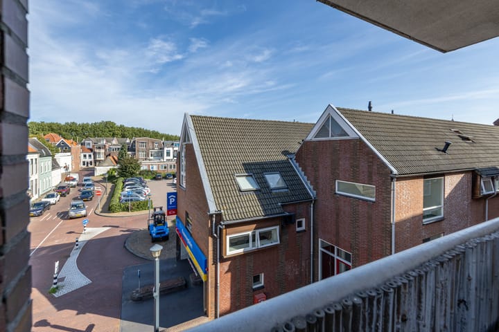 Foto 15 van Kazerneplein 7