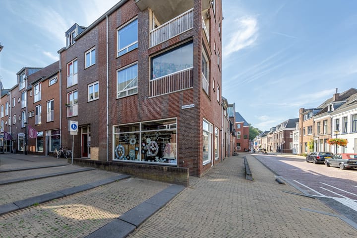 Foto 21 van Kazerneplein 7