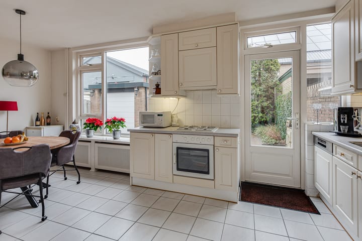 Photo 8 of Nolenslaan 4