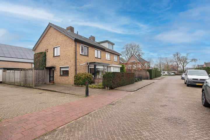 Photo 35 of Nolenslaan 4