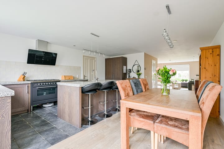 Foto 15 van Slikkerdijk 105