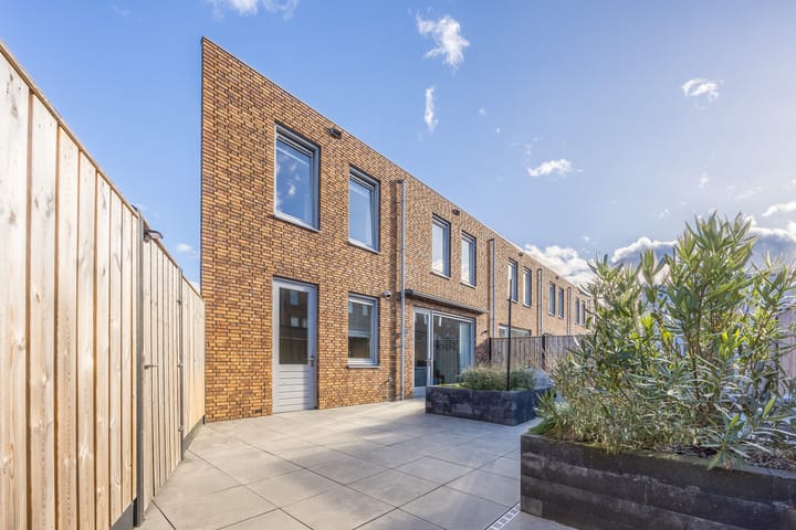 Foto 40 van Magnolia 45