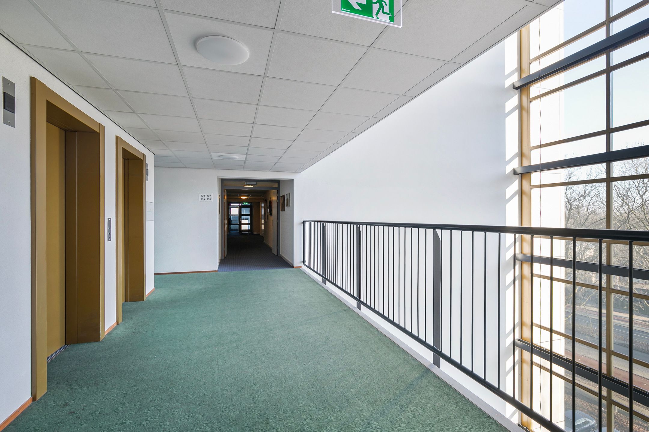 Foto 9 van Thomas Mannplaats 436