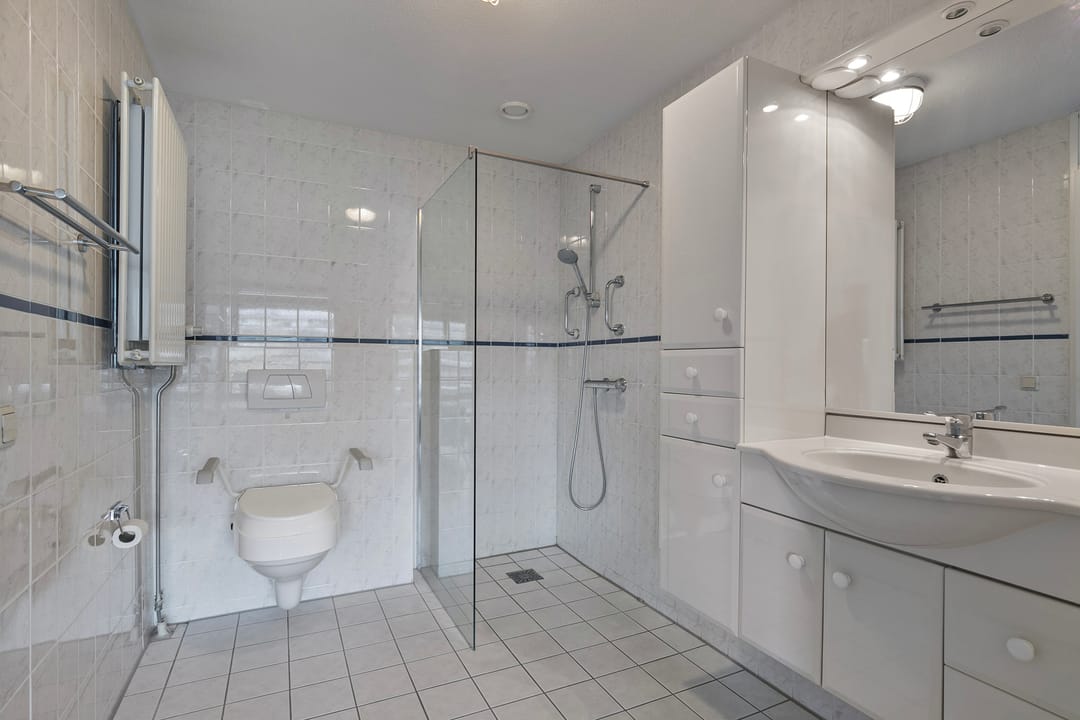 Foto 26 van Thomas Mannplaats 436