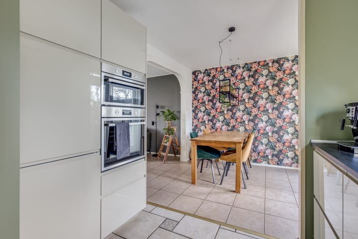 Foto 14 van Leeuwerikweide 4