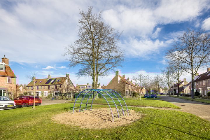 Foto 46 van Leeuwerikweide 4