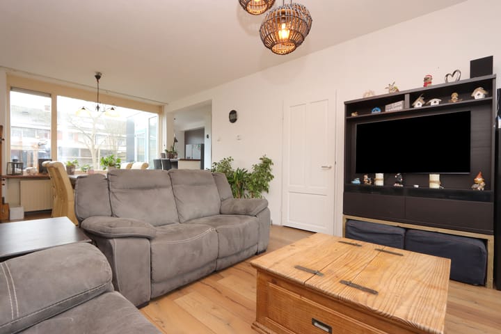 Photo 8 of Lucernehof 91