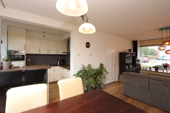 Photo 11 of Lucernehof 91