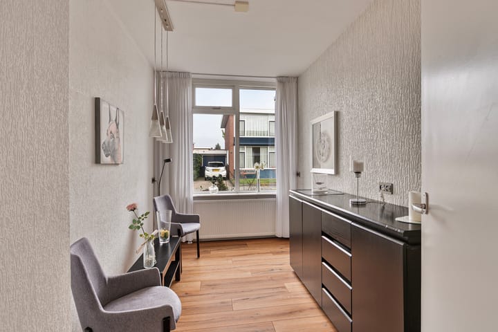 Photo 22 of Paulus Potterstraat 7