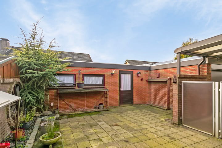 Photo 29 of Paulus Potterstraat 7