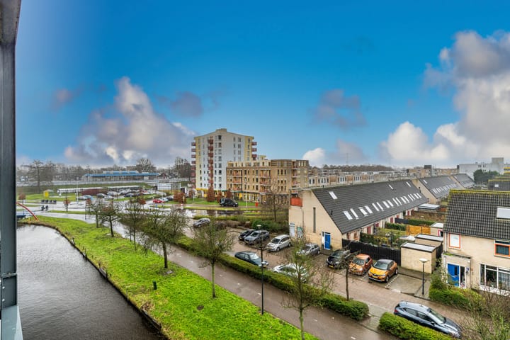 Foto 10 van Clara Visserplaats 52