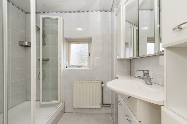 Foto 32 van Tuinstraat 15