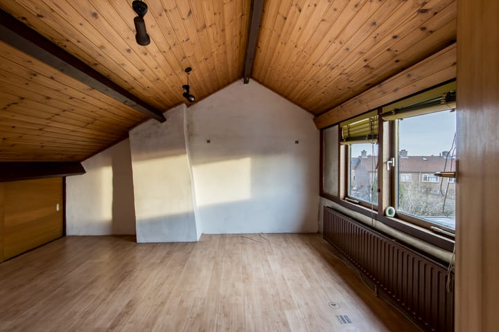 Foto 43 van Tuinstraat 15