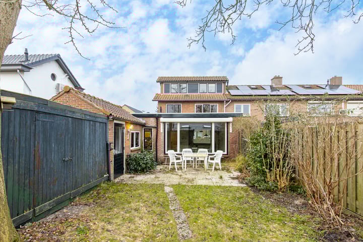 Foto 45 van Tuinstraat 15