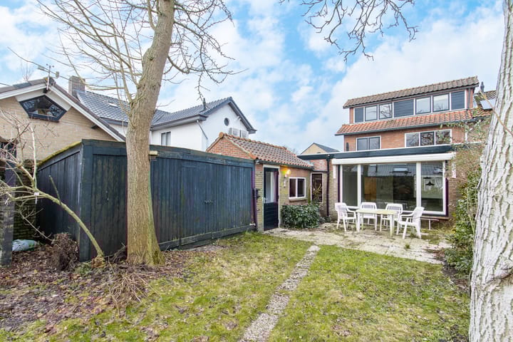 Foto 46 van Tuinstraat 15