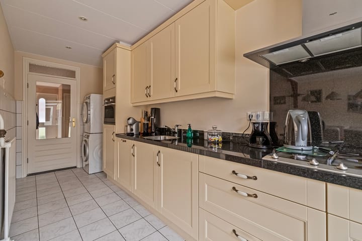 Foto 5 van Beethovenstraat 42