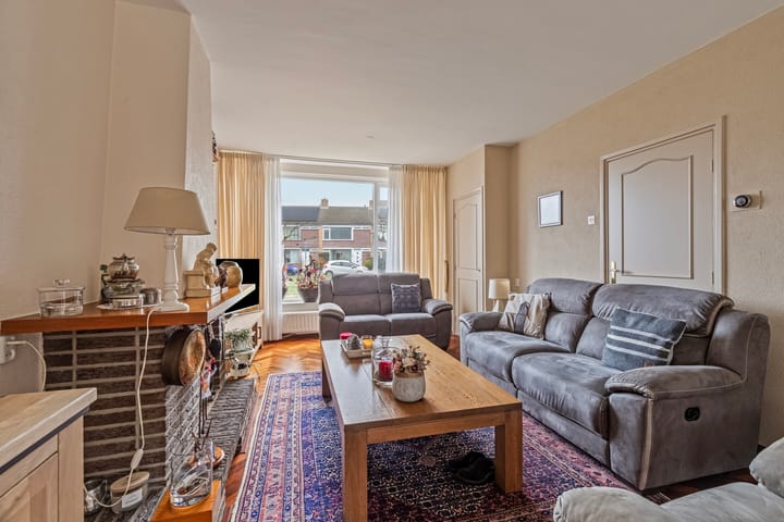 Foto 10 van Beethovenstraat 42