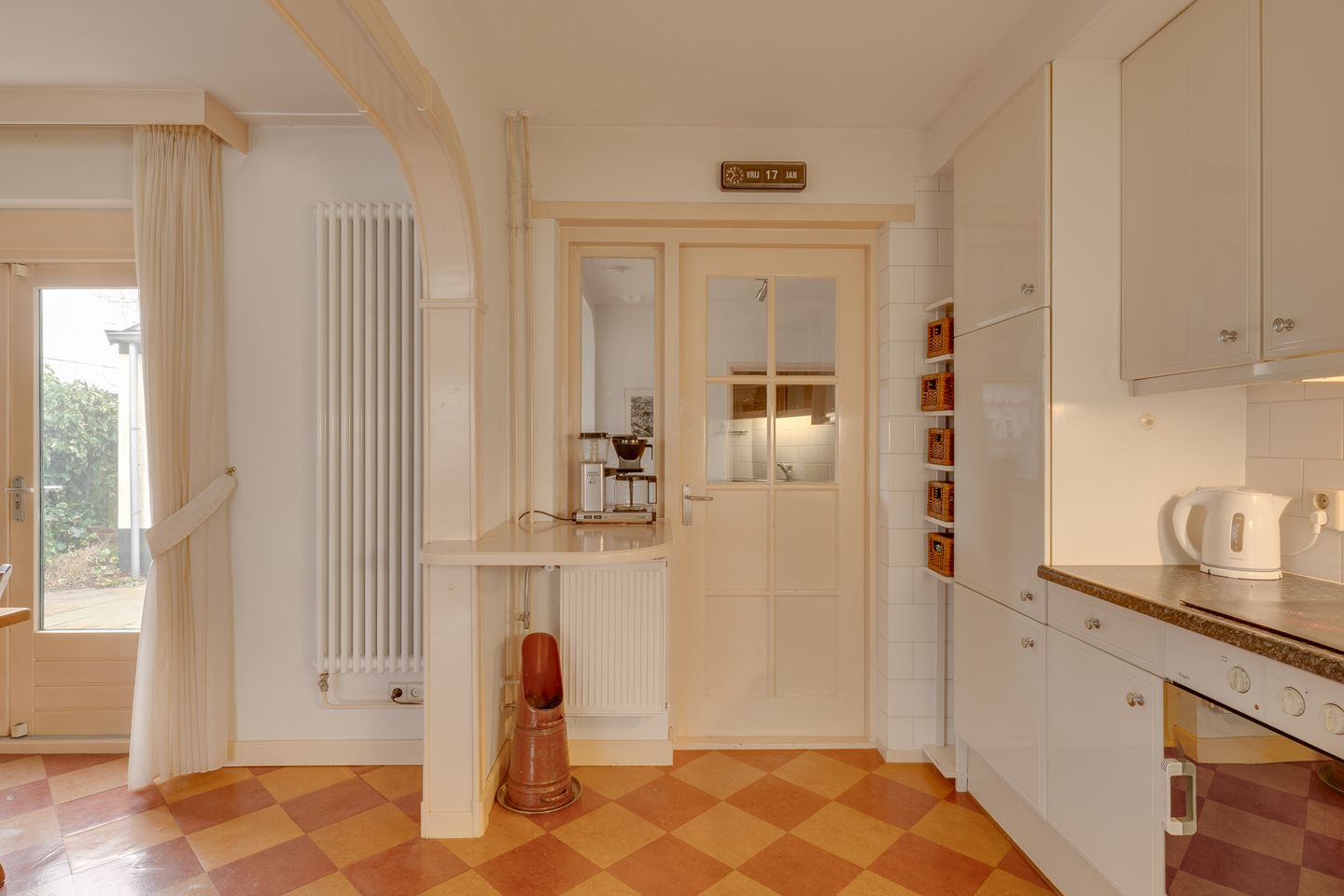 Foto 10 van van Wassenaerstraat 11