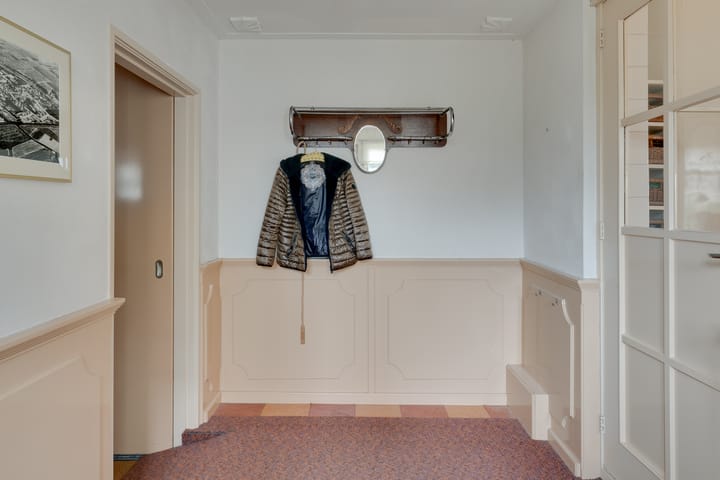 Foto 13 van van Wassenaerstraat 11