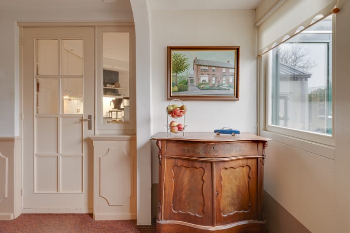 Foto 14 van van Wassenaerstraat 11